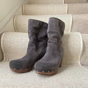 UGG Lynnea Clog Booties Foldover Sherpa Lined US 7